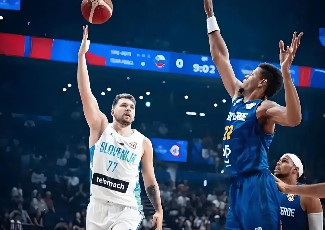 东契奇欧锦, 撤步跳投