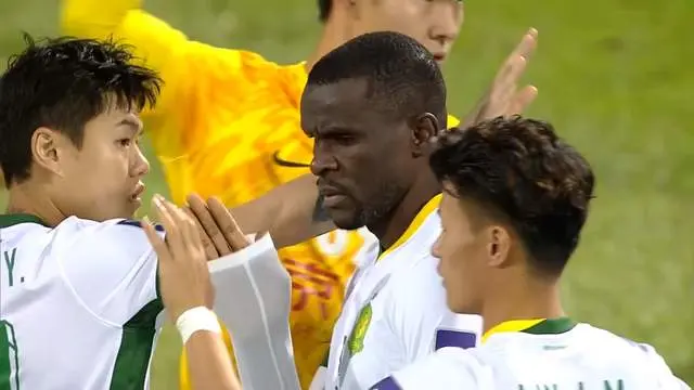 后卫已经被, 这就不是主, 河内的比赛